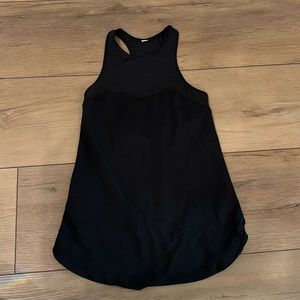 Lululemon tank top